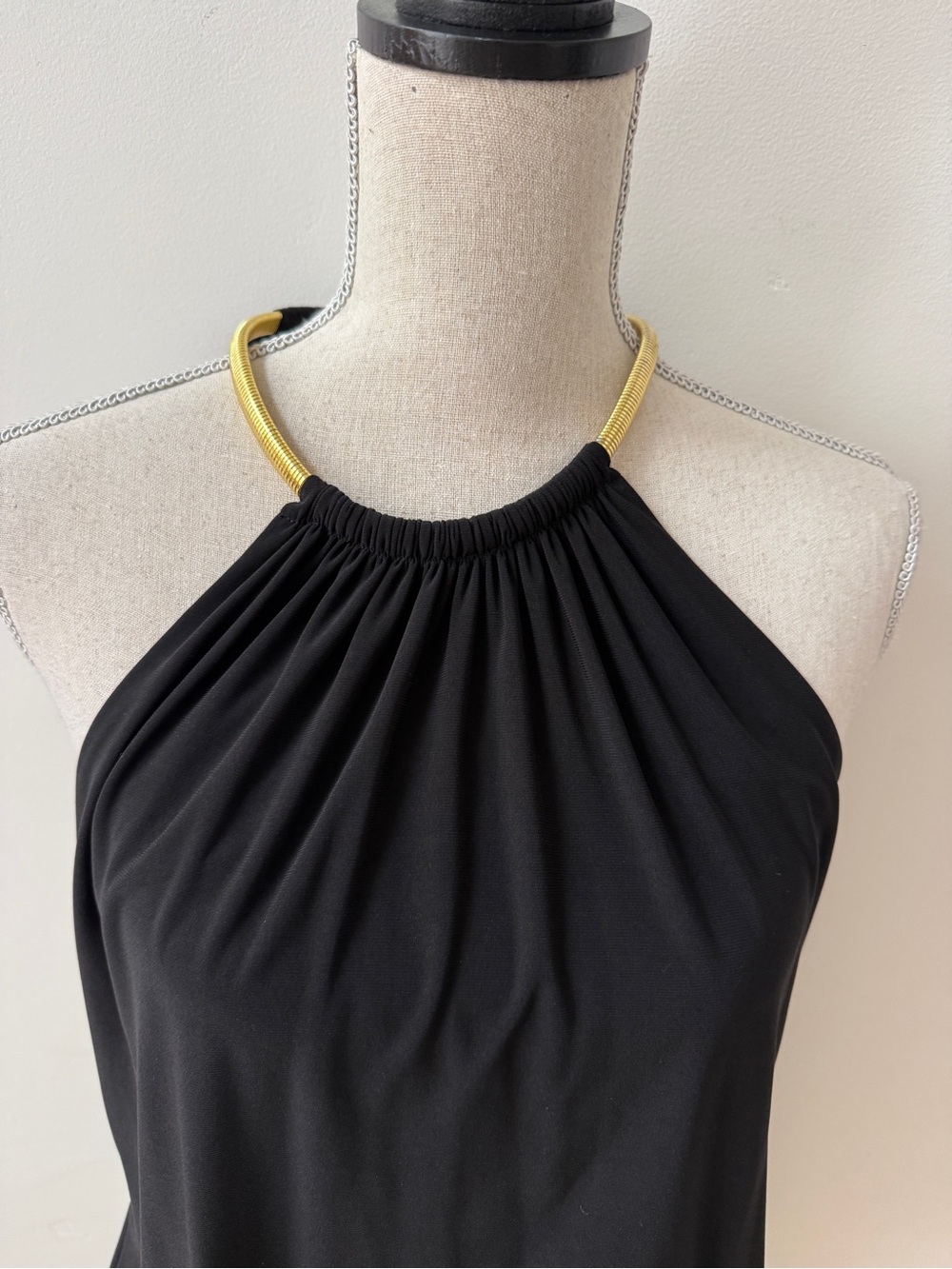 Laundry By Shelli Segal Black Halter Mini with Gold Neck Accent